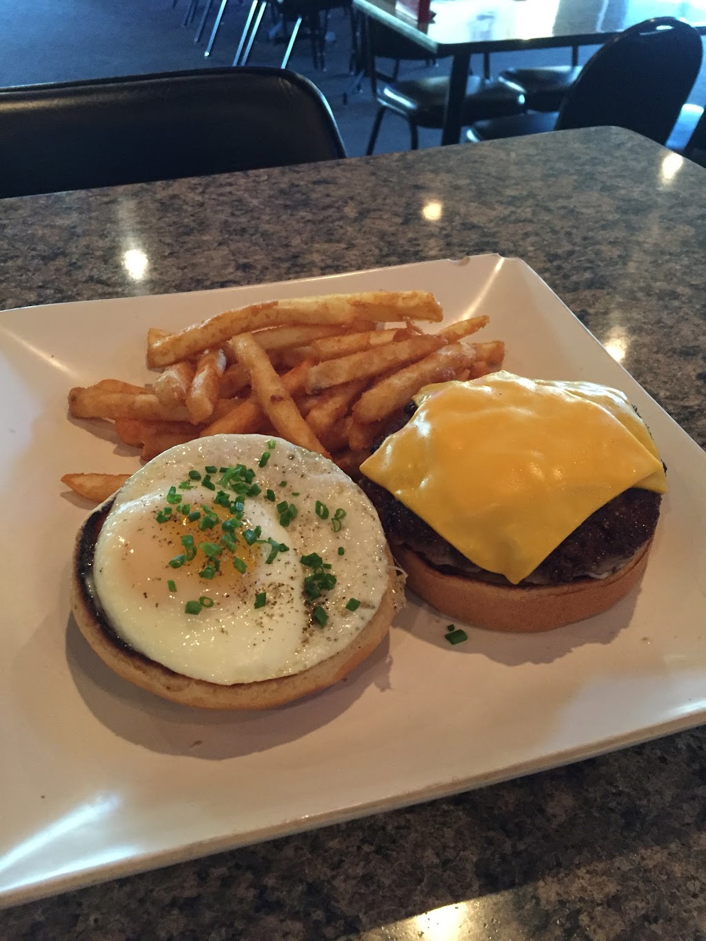Genos Bar & Grill | 3821 N 167th Ct, Omaha, NE 68116, USA | Phone: (402) 505-8085