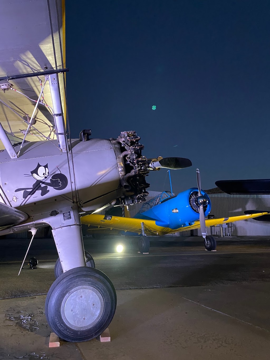 Golden Age Flight Museum | 101H Commercial Way, Tehachapi, CA 93561, USA | Phone: (661) 609-4031