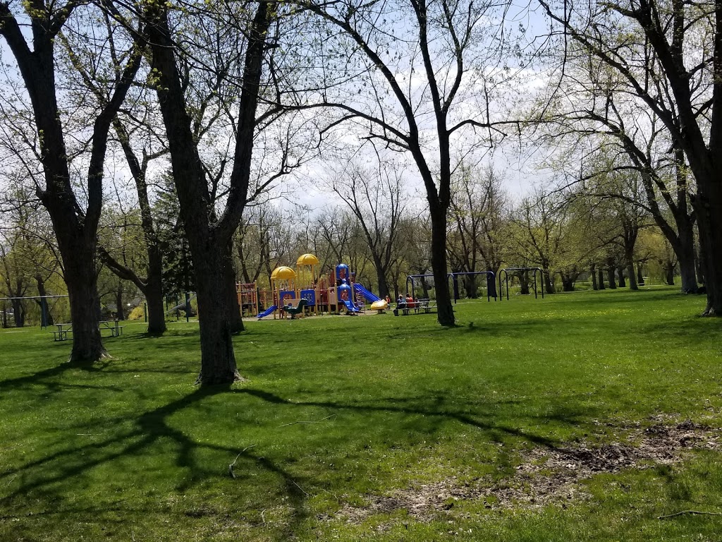 Ellicott Creek Park | 1 Ellicott Creek Drive, Tonawanda, NY 14150 | Phone: (716) 693-2971