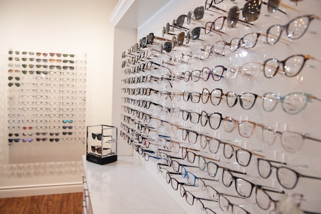 Brilliant Eyecare Inc, Zuriany Olive O.D. | 7875 SW 104th St #204, Miami, FL 33156, USA | Phone: (305) 253-9038