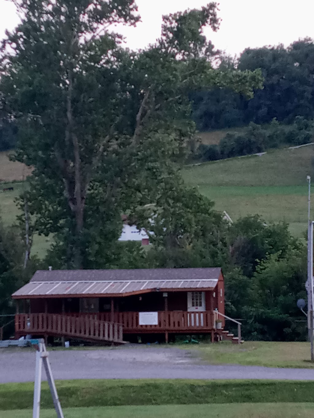 State Line Campground, LLC | Cliff Rd, Blacksville, WV 26590, USA | Phone: (304) 376-5970