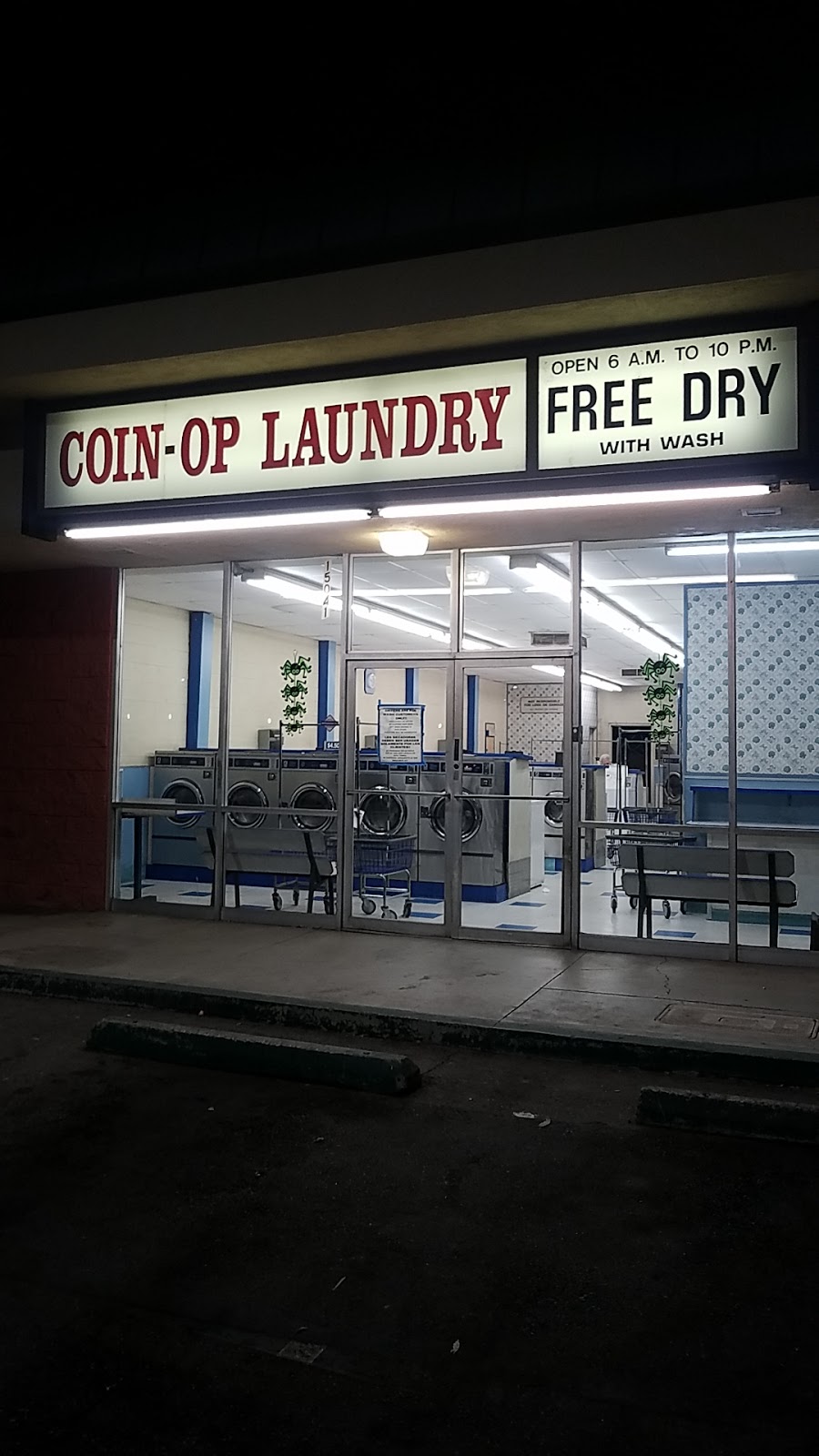 Coin Laundromat | 15041 Mulberry Dr, Whittier, CA 90604, USA | Phone: (562) 245-2522