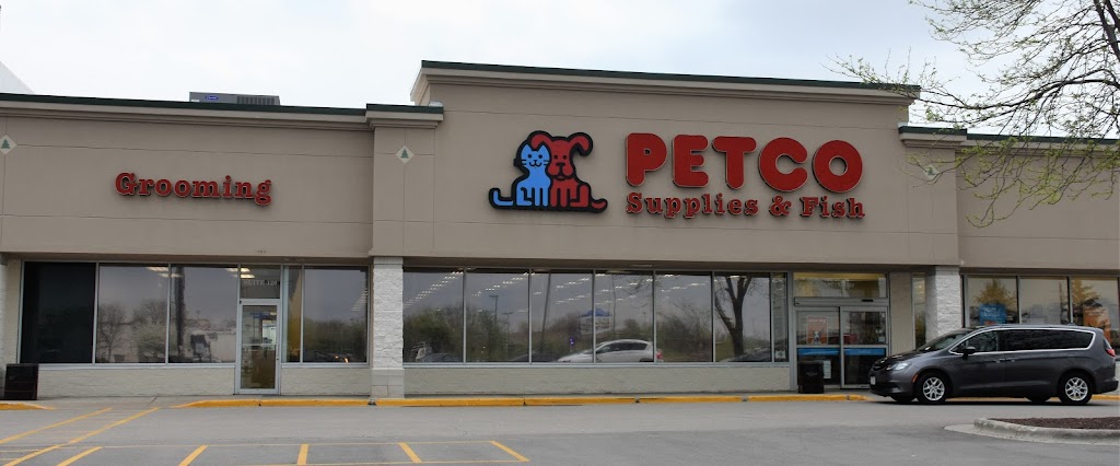 Petco | 2900 Deerfield Dr Suite 120, Janesville, WI 53546, USA | Phone: (608) 741-1534