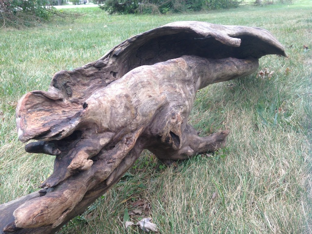 Dons Driftwood Decor | 2805 131st St, Toledo, OH 43611, USA | Phone: (419) 745-9115