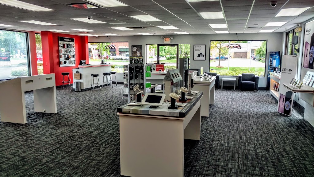 Verizon | 10930 Belleville Rd, Belleville, MI 48111, USA | Phone: (734) 796-8200