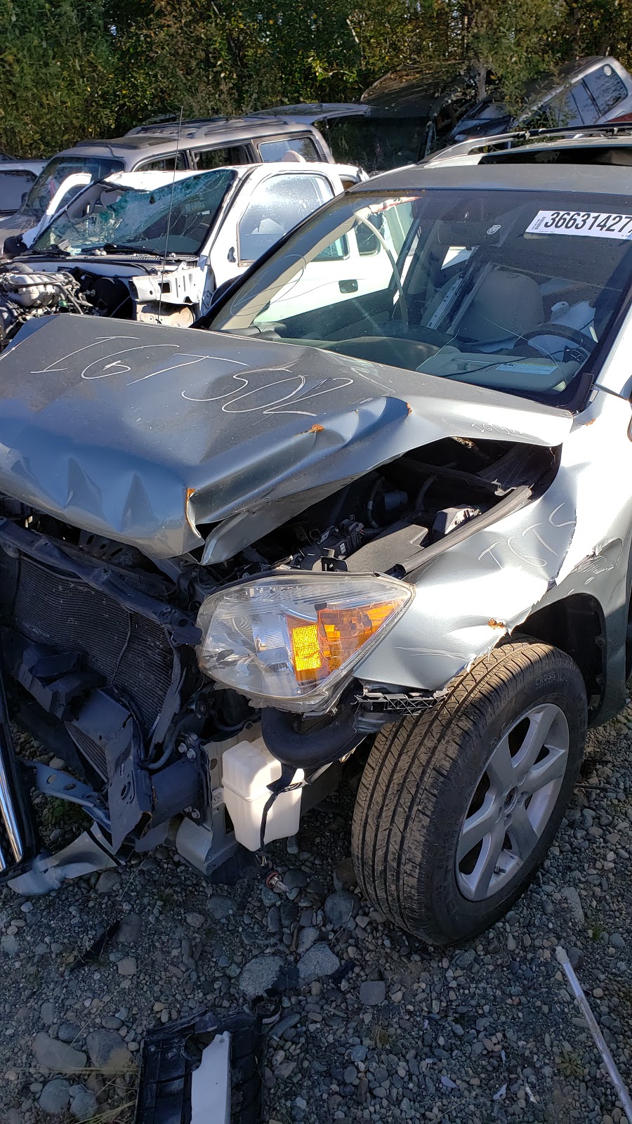 Knik Salvage | 8266 W Hollywood Rd, Wasilla, AK 99623 | Phone: (907) 376-2584