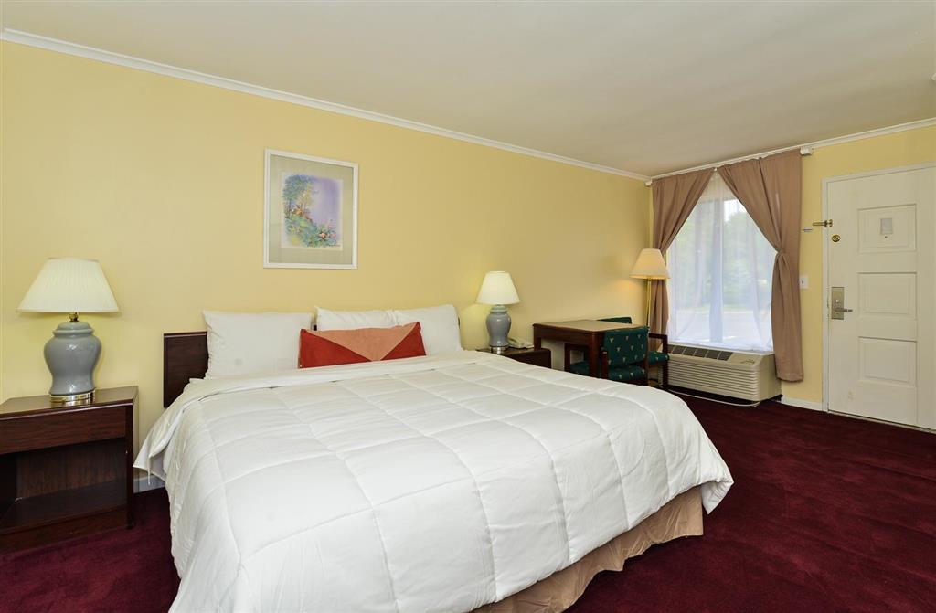 Americas Best Value Inn Bridgewater | 1271 US-22, Bridgewater, NJ 08807 | Phone: (908) 722-4000