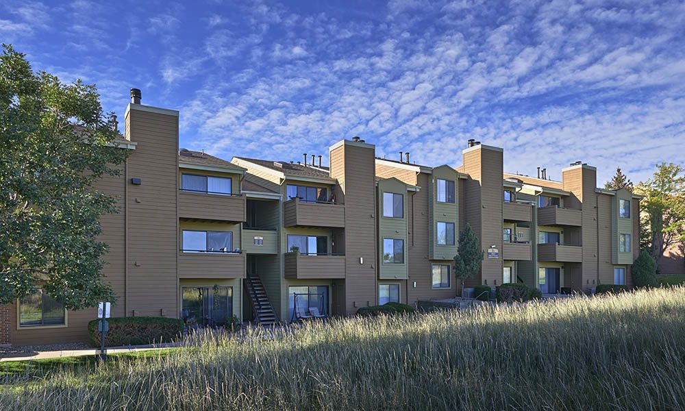 Silver Reef Apartments | 12419 W 2nd Pl, Lakewood, CO 80228, USA | Phone: (833) 224-9907