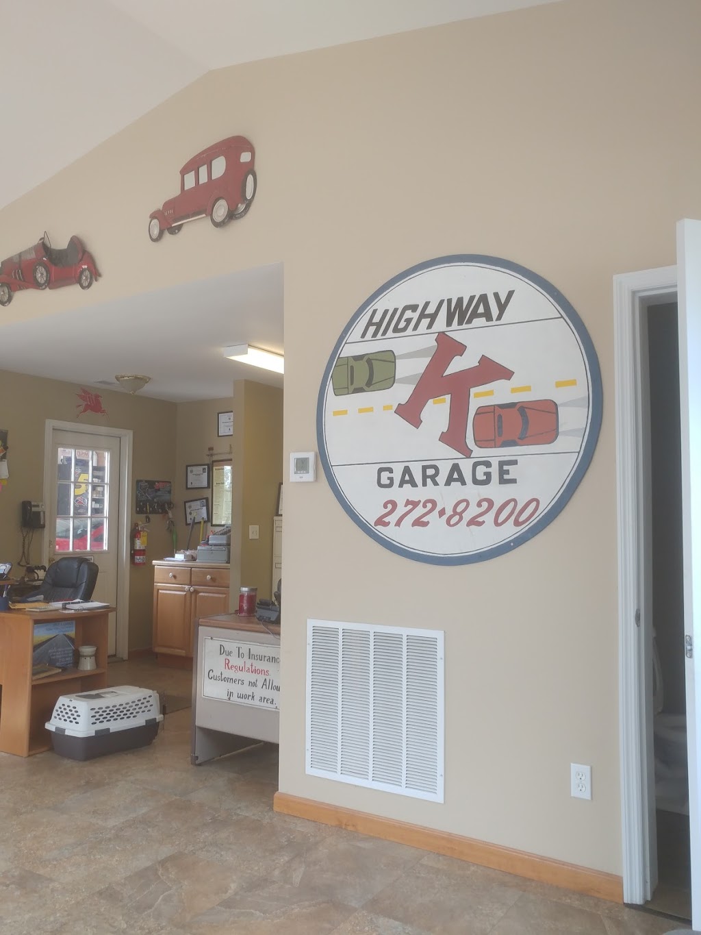 The Garage | 1579 Josephville Rd, Wentzville, MO 63385, USA | Phone: (636) 272-8200
