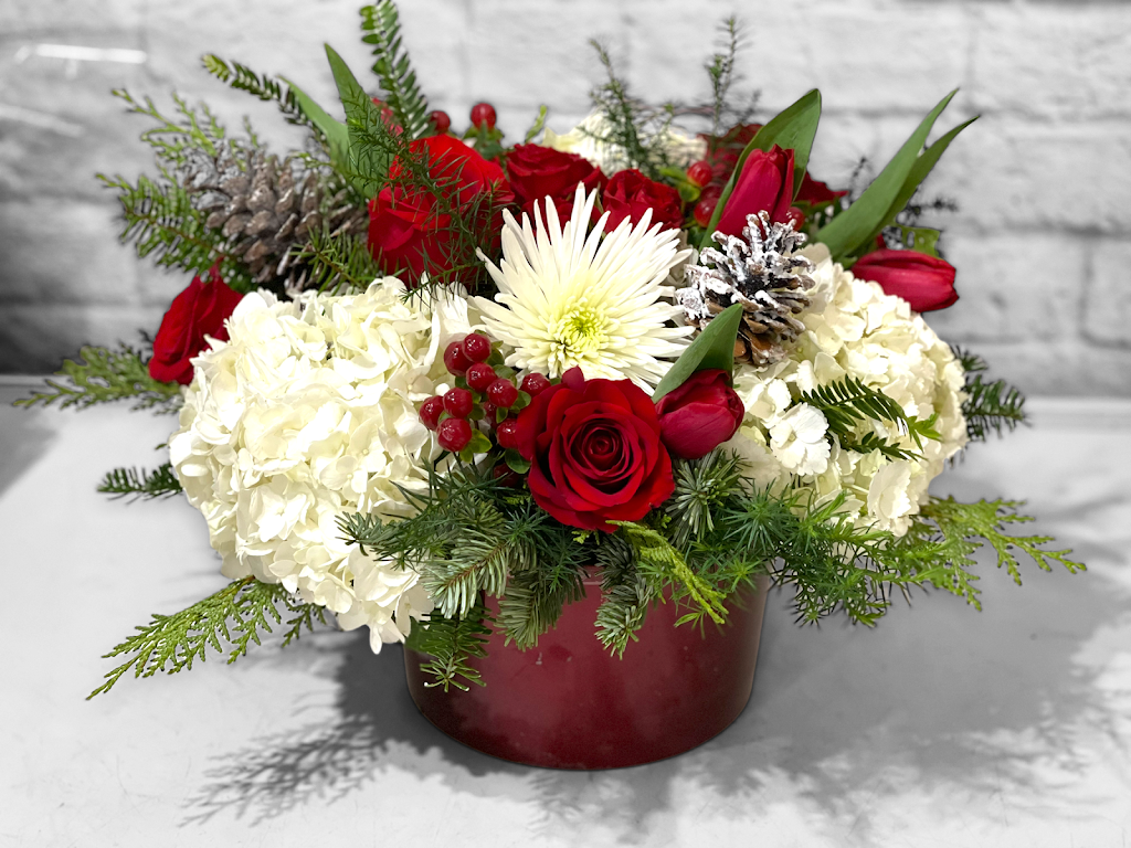 Acorn Floral | 2313 Viewmont Way W, Seattle, WA 98199, USA | Phone: (206) 852-5586