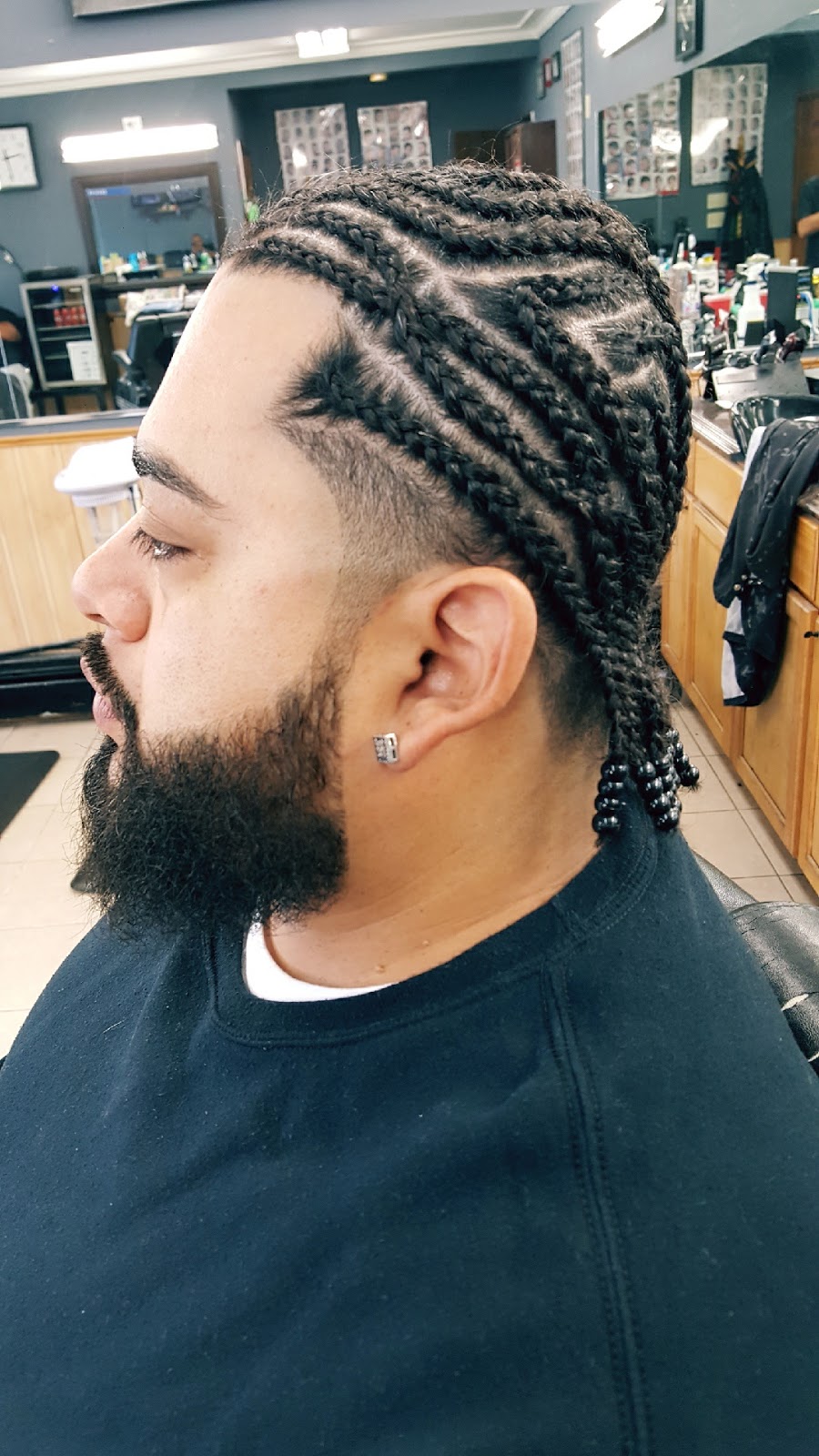 Brothers Barber Shop | 226 E Main St #1, Round Lake Park, IL 60073, USA | Phone: (224) 338-0155