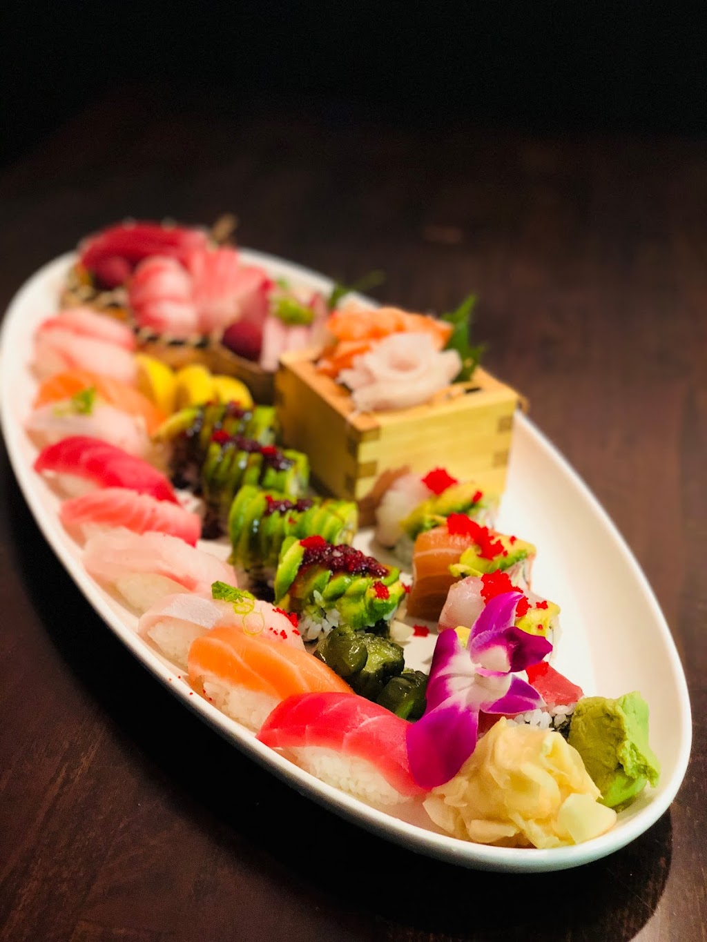 Hazuki Sushi Cuisine | 2028, 207 Forest Ave, Glen Cove, NY 11542, USA | Phone: (516) 609-2828