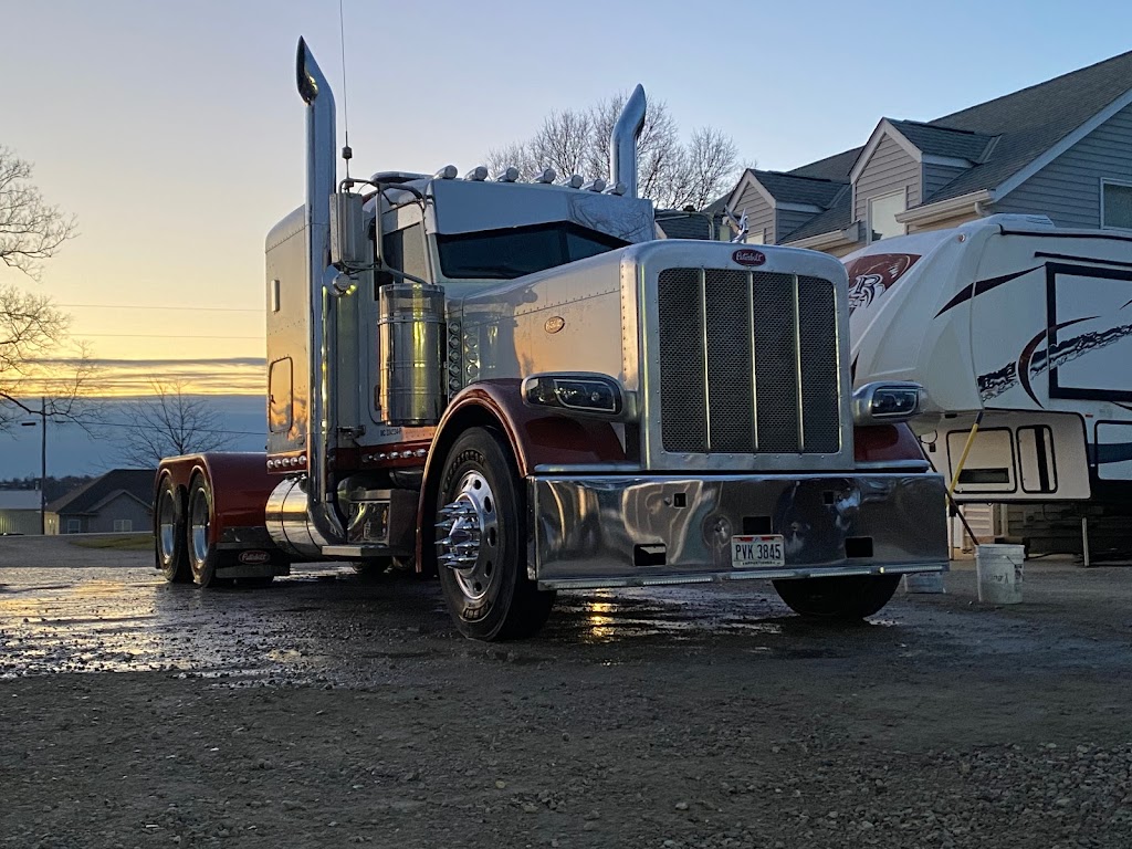 Sterwerf Trucking | 1100 Morman Rd, Hamilton, OH 45013, USA | Phone: (513) 623-2104