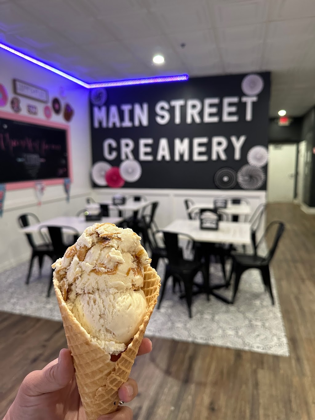 Main Street Creamery | 2478 Taylor Rd, Wildwood, MO 63040, USA | Phone: (636) 422-1123