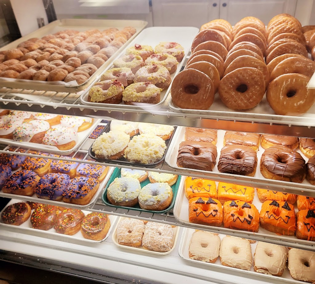 Marcellas Doughnuts and Bakery | 1, 5151, 960 Kennedys Landing, Cincinnati, OH 45245, USA | Phone: (513) 449-7357