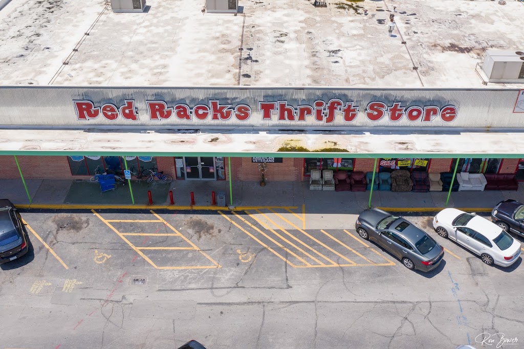 Red Racks DAV Thrift Store | 8026 Wornall Rd, Kansas City, MO 64114, USA | Phone: (816) 444-5823