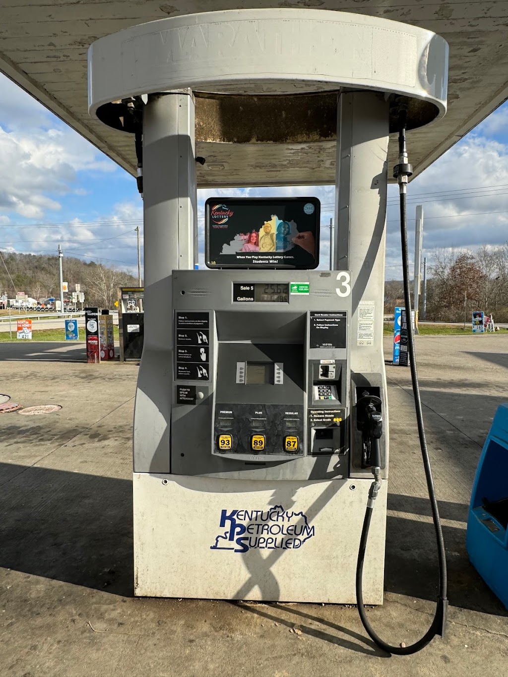 Kentucky Petroleum Supplied | 6001 Winchester Rd, Clay City, KY 40312, USA | Phone: (606) 663-6196