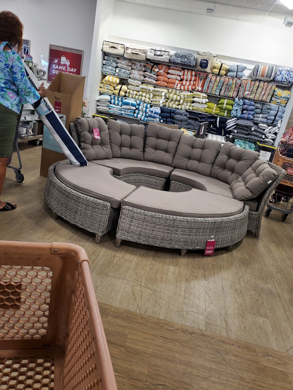 HomeGoods | 517 N Stephanie St, Henderson, NV 89014, USA | Phone: (702) 436-1401