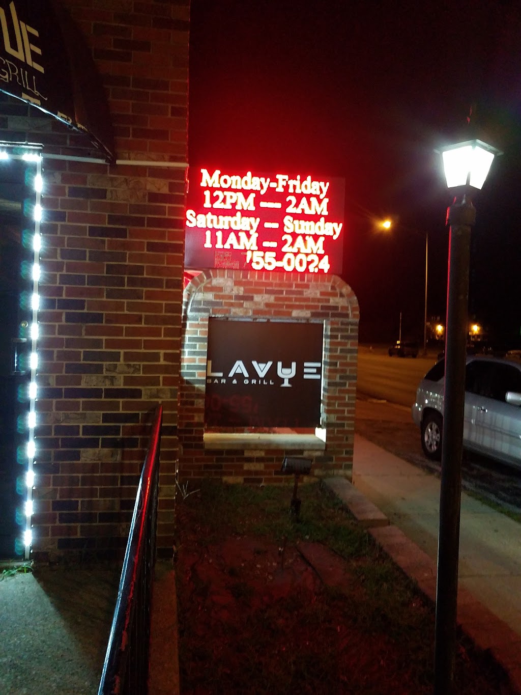 Lavue Bar & Grill | 707 S Halsted St, Chicago Heights, IL 60411, USA | Phone: (708) 755-0024