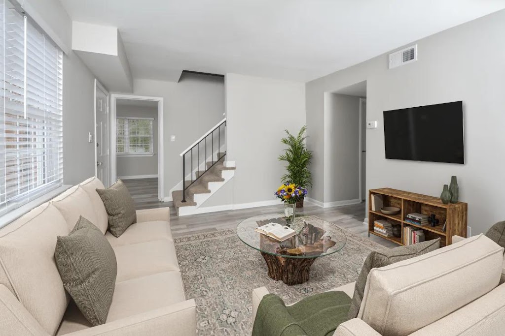 Hickory Point Townhomes | 399-A Hickory Point Blvd, Newport News, VA 23608, USA | Phone: (844) 748-9117