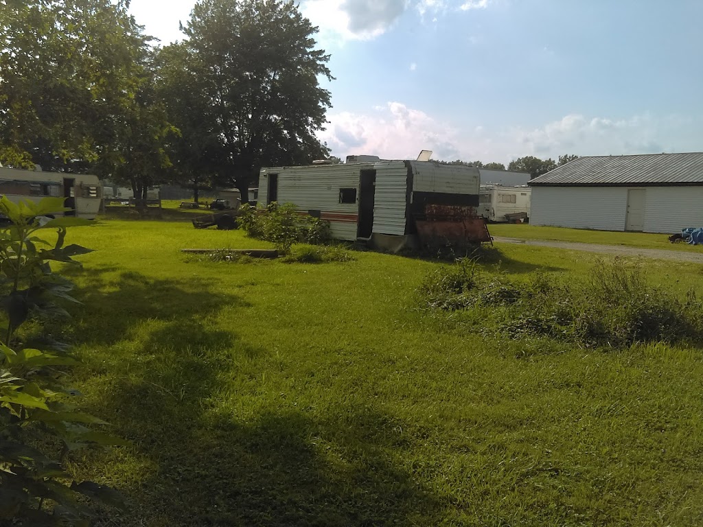 Green Meadows Mobile Home Park | OH-350 Scenic, Clarksville, OH 45113, USA | Phone: (937) 289-3284