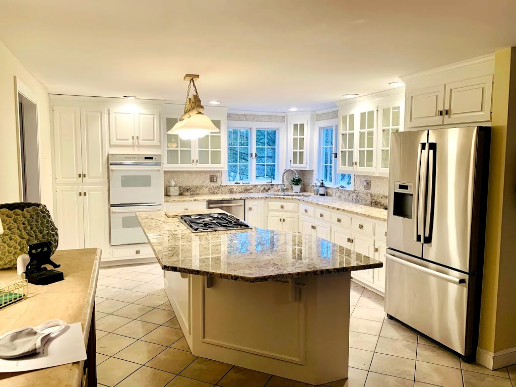 Renew Cabinet and countertops LLC | 310 South St, Plainville, MA 02762, USA | Phone: (774) 300-9112