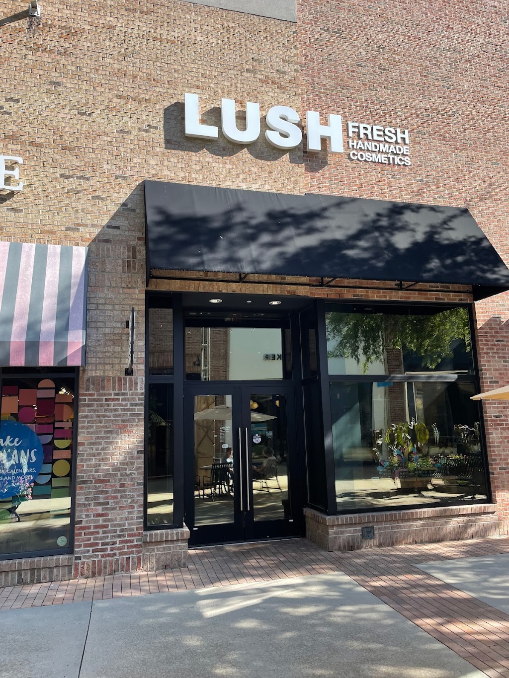 Lush Cosmetics Southpoint | 8030 Renaissance Pkwy, Durham, NC 27713, USA | Phone: (919) 224-1253