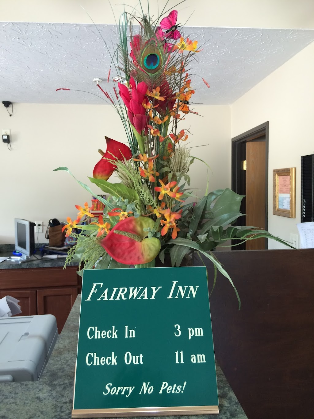 Fairway Inn - Florence, IN | 14845 State Road 156 Across From Belterra Casino, Florence, IN 47020, USA | Phone: (812) 427-4100