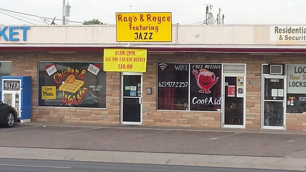 Rags Real Chicken & WAFFLES | 12242 N 111th Ave, Youngtown, AZ 85363, USA | Phone: (623) 977-2257