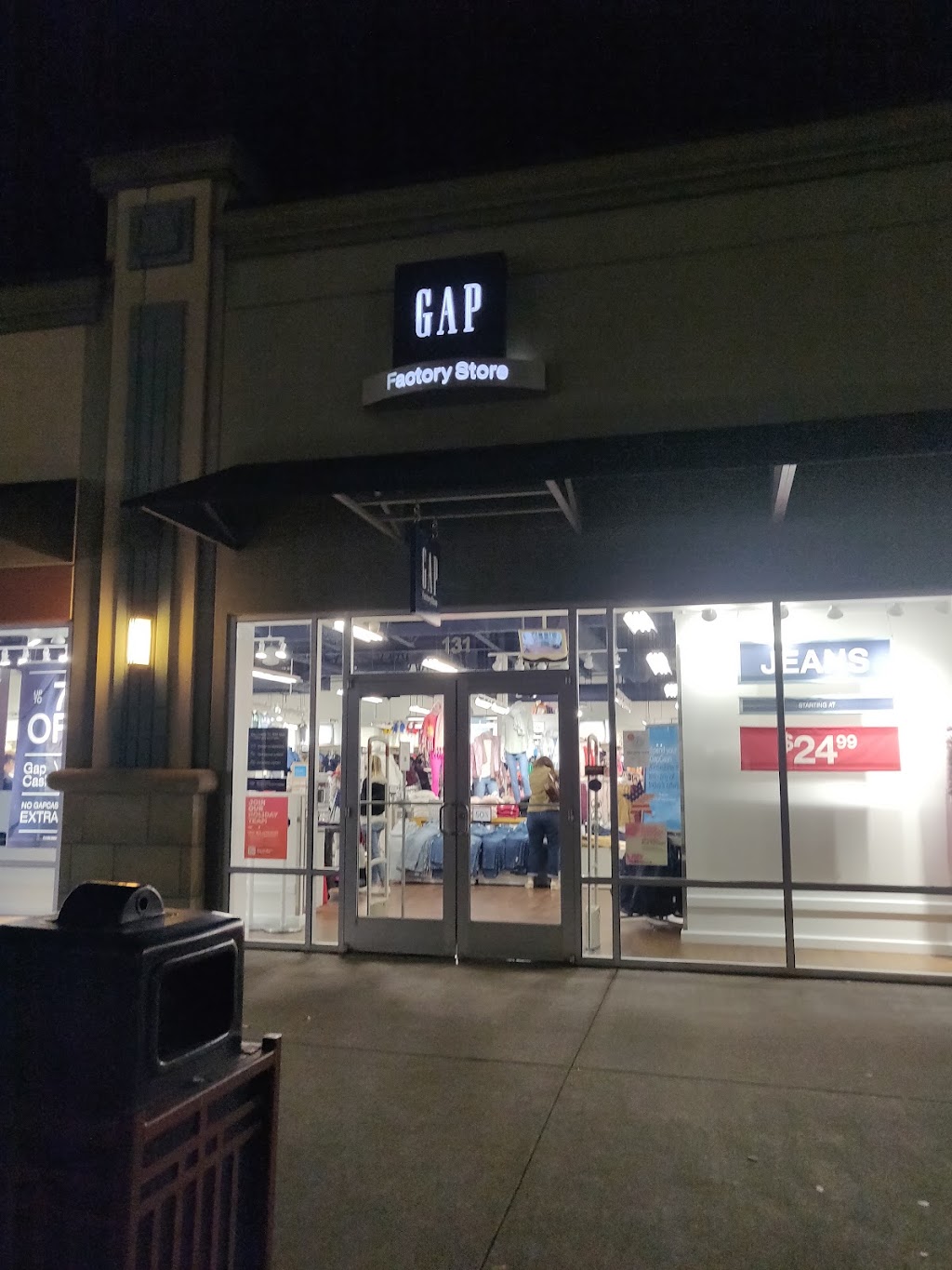 Gap Factory | 131 Premium Outlets Dr, Monroe, OH 45050, USA | Phone: (513) 539-7035