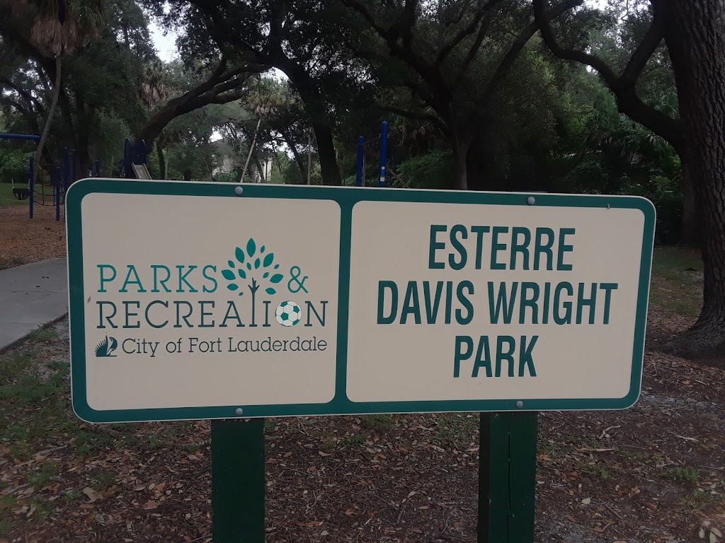 Esterre Davis Wright Park | 1621 SW 24th St, Fort Lauderdale, FL 33315, USA | Phone: (954) 828-7275