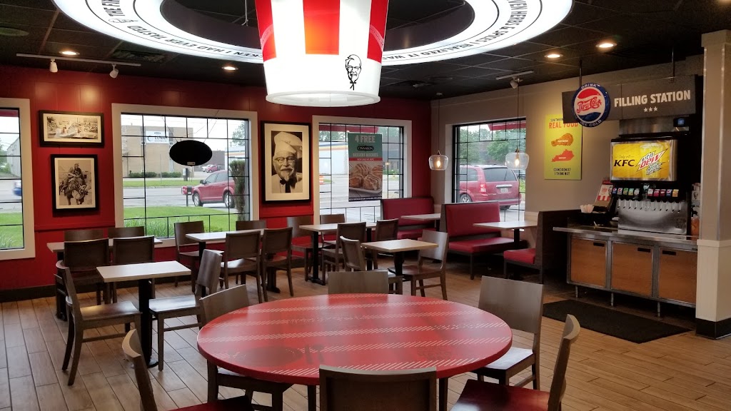 KFC | 34330 Groesbeck Hwy, Fraser, MI 48035, USA | Phone: (586) 792-1933