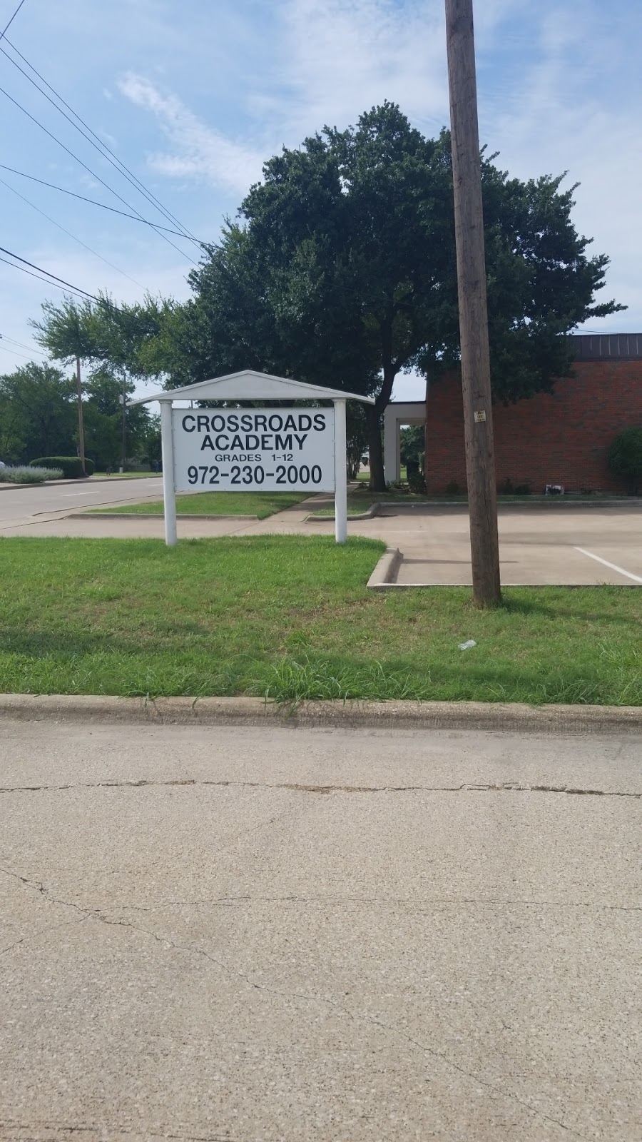 Crossroads Academy | 203 S Hampton Rd, DeSoto, TX 75115, USA | Phone: (972) 230-2000
