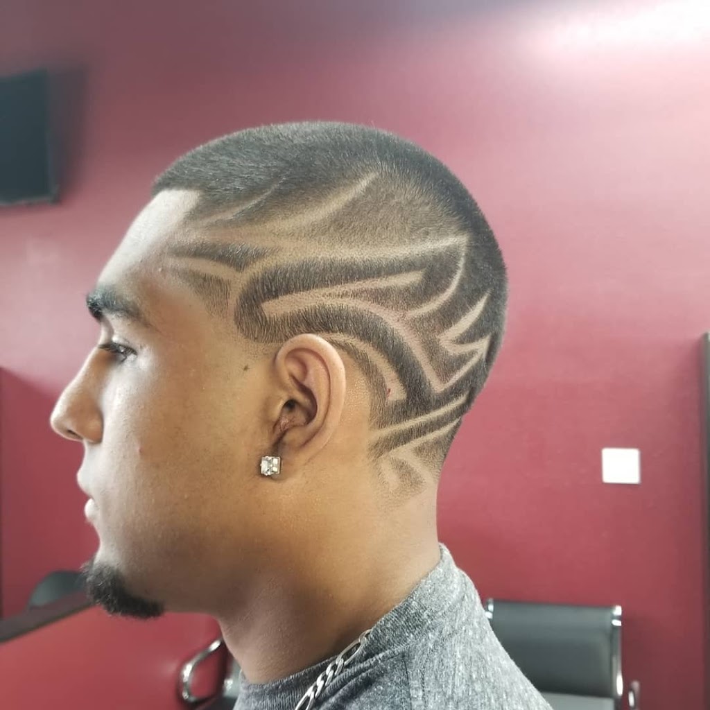 La Razor Barber Shop | 2520 SE 145th Ave # C, Portland, OR 97236, USA | Phone: (503) 740-1538