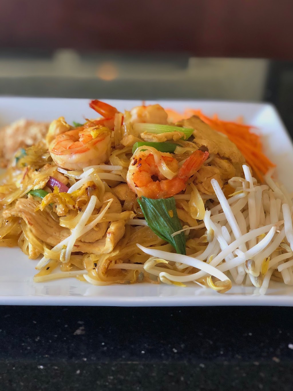 Wanya Thai Restaurant | 16507 Soledad Canyon Rd, Canyon Country, CA 91387, USA | Phone: (661) 251-8544