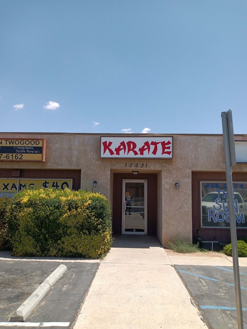 The Academy of Applied Martial Arts | 13631 Navajo Rd, Apple Valley, CA 92308, USA | Phone: (760) 792-8532