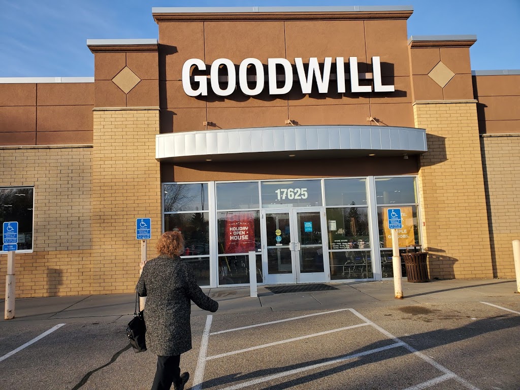 Goodwill - Lakeville | 17625 Kenrick Ave, Lakeville, MN 55044, USA | Phone: (952) 435-7050