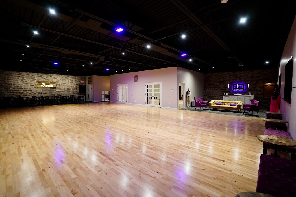 375 Dance Studio | 375 Westbury Ave, Carle Place, NY 11514, USA | Phone: (516) 500-9375