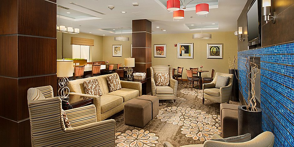 Holiday Inn Express & Suites Columbia East - Elkridge | 6064 Marshalee Dr, Elkridge, MD 21075, USA | Phone: (410) 579-8888