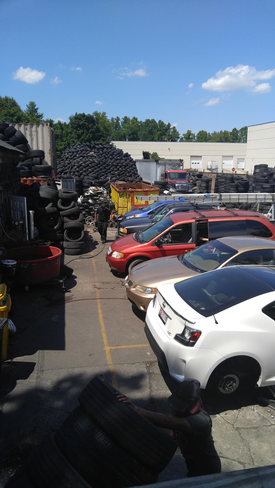 K & K Tires | 816 Oregon Ave #1411, Linthicum Heights, MD 21090, USA | Phone: (410) 636-2002