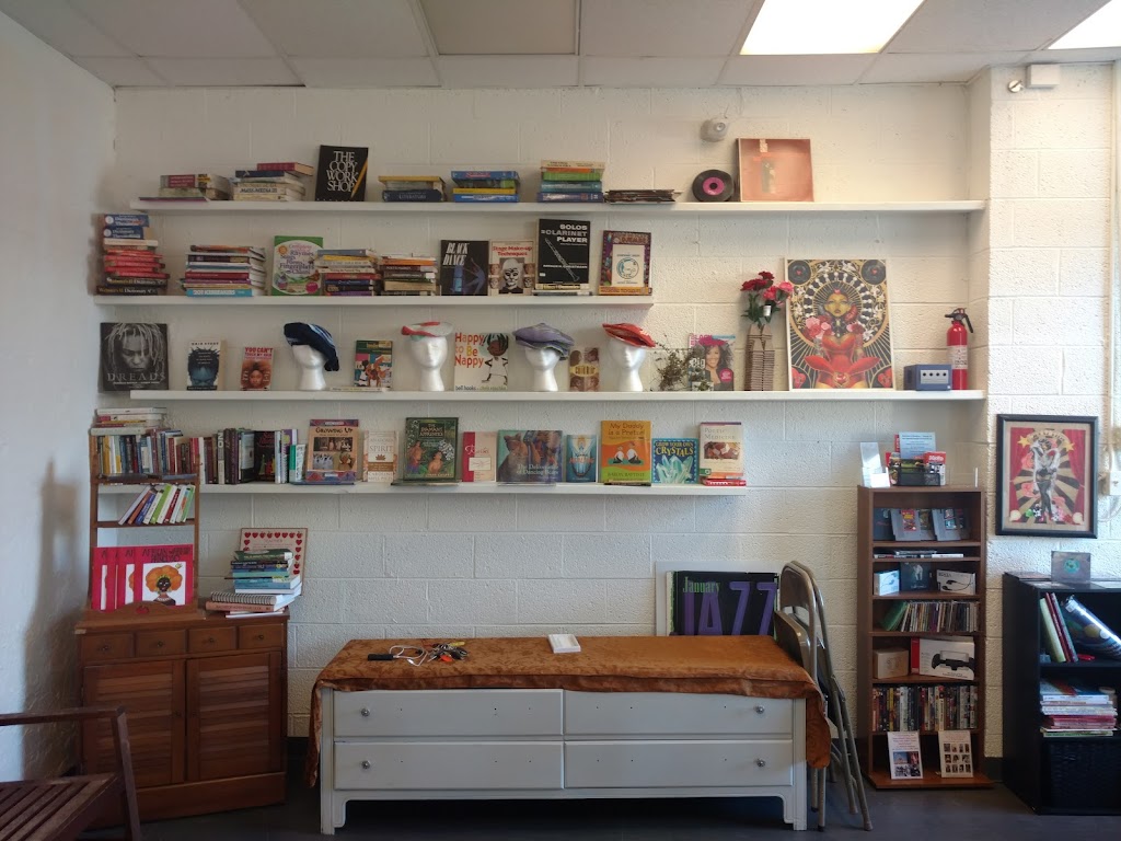 KAN Books | 9405 John R St, Detroit, MI 48202, USA | Phone: (313) 473-7082