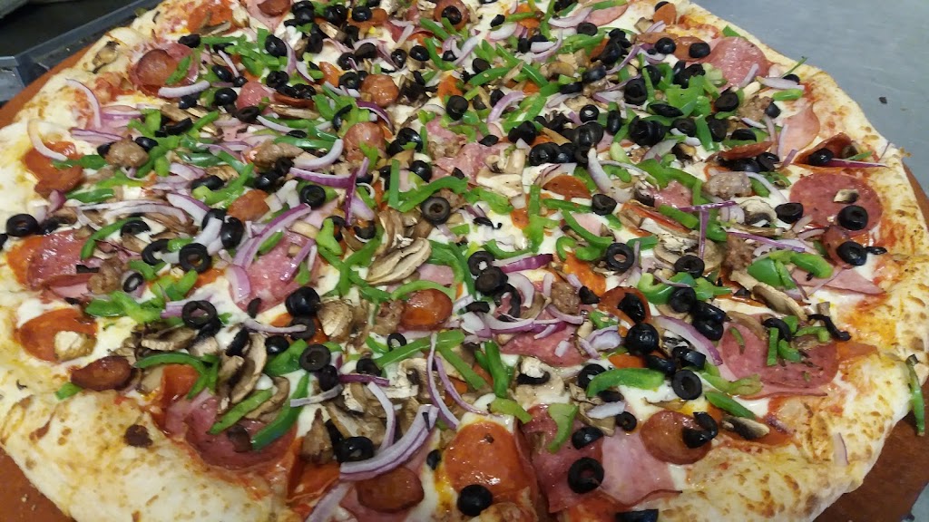 Lincoln Pizza Co. | 155 Joiner Pkwy # 600, Lincoln, CA 95648, USA | Phone: (916) 645-9112