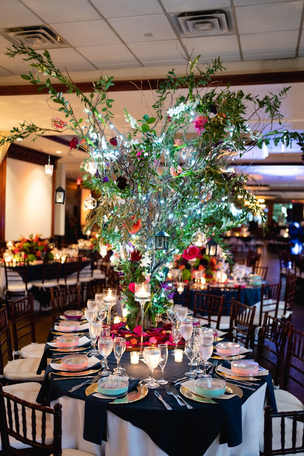 JACK & ROSE Floral Decorators | 300 Woodbury Rd, Woodbury, NY 11797, USA | Phone: (516) 367-8666