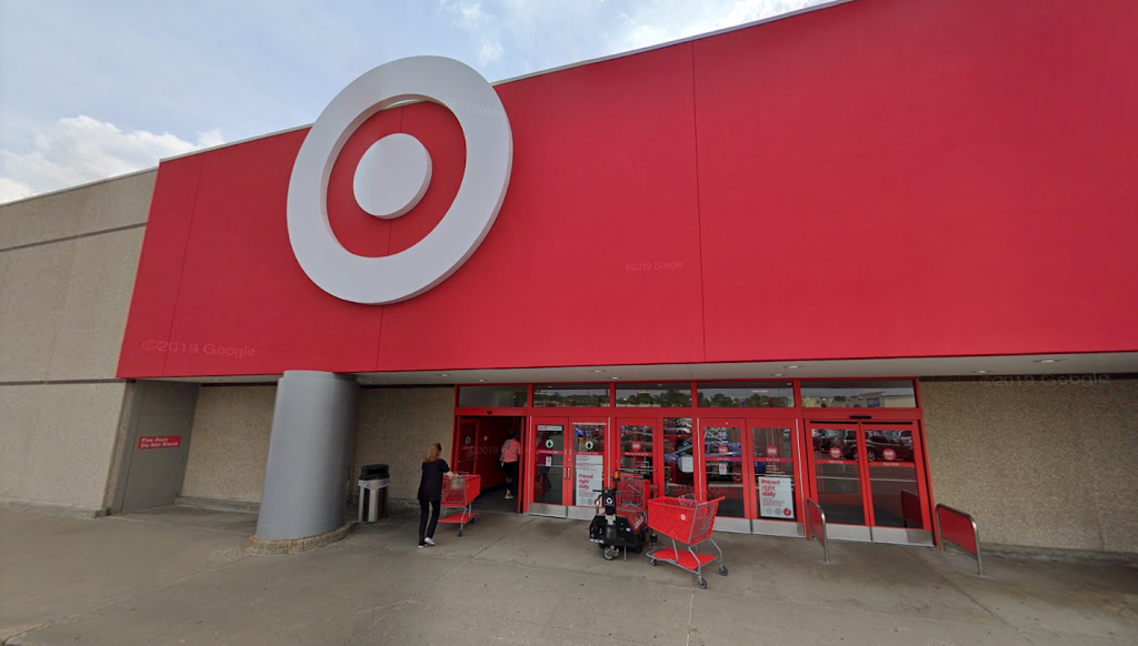 Target | 5225 Monroe St, Toledo, OH 43623, USA | Phone: (419) 843-3441