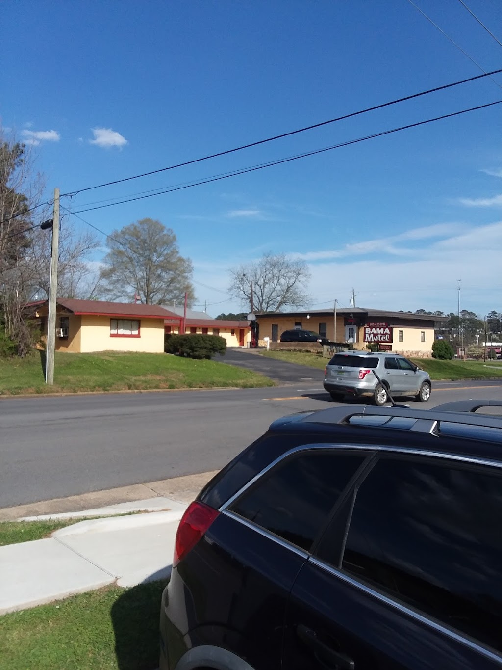 Bama Motel | 500 4th Ave E, Oneonta, AL 35121 | Phone: (205) 625-3919