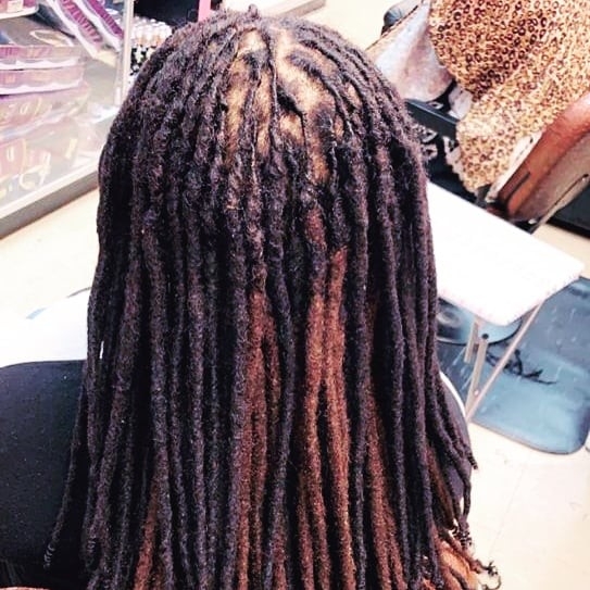 Bees Beauty Supply & Braiding Salon | 14513 Jefferson Davis Hwy, Woodbridge, VA 22191, USA | Phone: (703) 490-2442