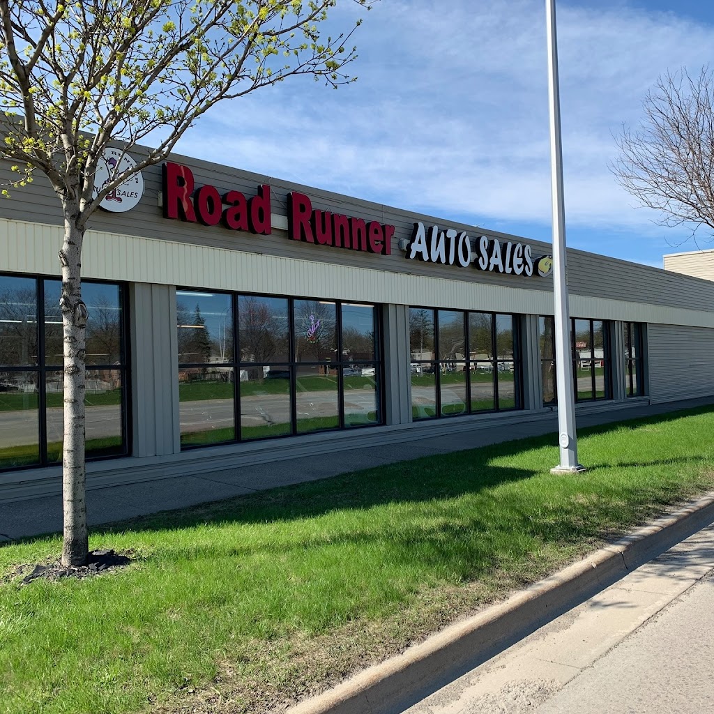 Road Runner Auto Sales TAYLOR | 24560 Eureka Rd, Taylor, MI 48180, USA | Phone: (734) 947-4667