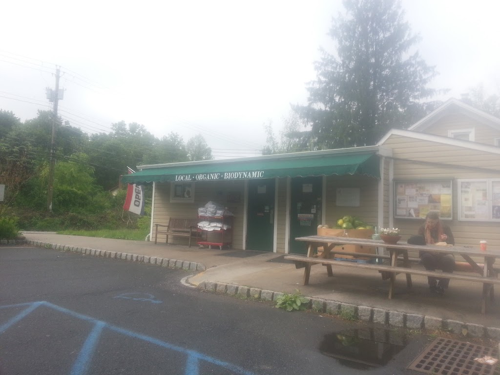 Hungry Hollow Co-Op | 841 Chestnut Ridge Rd, Spring Valley, NY 10977, USA | Phone: (845) 356-3319