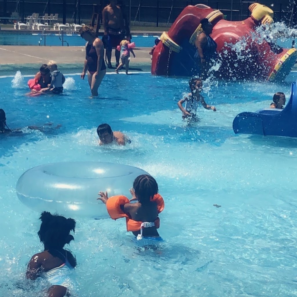 Sun Valley Aquatic Center | 801 S Valley Pkwy, Lewisville, TX 75067 | Phone: (972) 219-3743