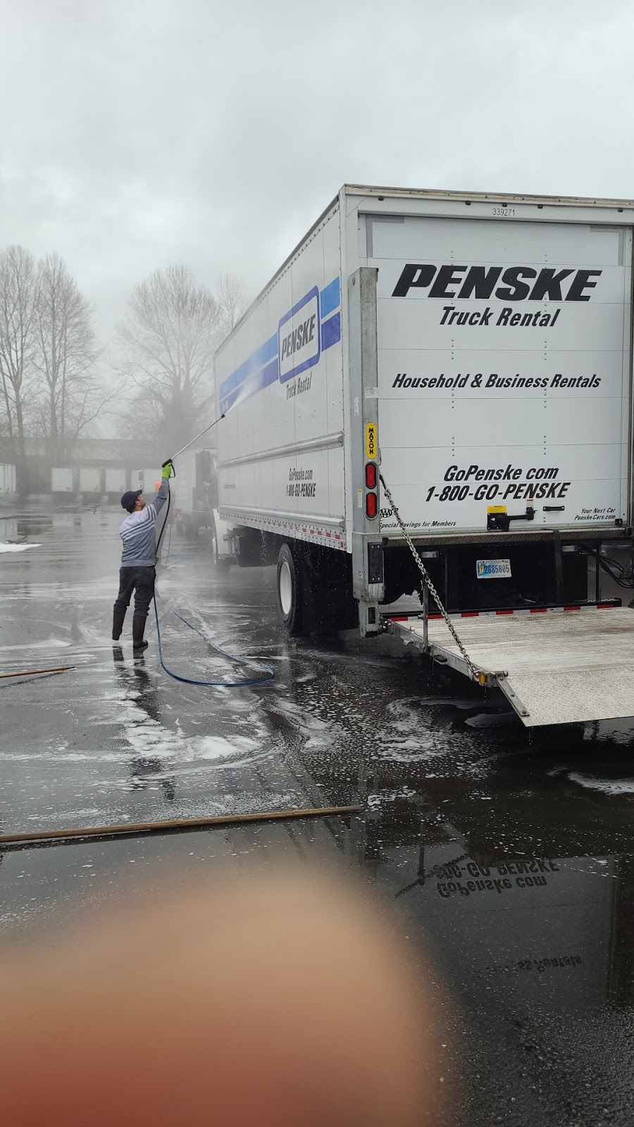 Mobile Brothers Truck Wash LLC | 23240 88th Ave South, Kent, WA 98031, USA | Phone: (206) 866-8904